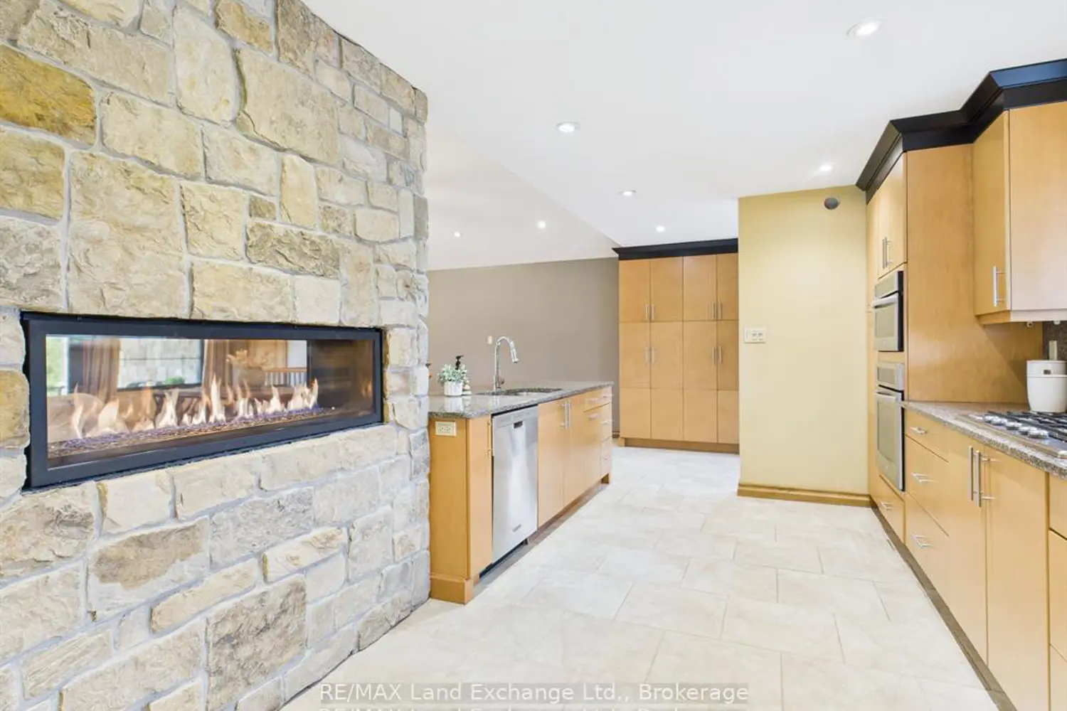 Additional image 9 of 203 Campbell Crescent