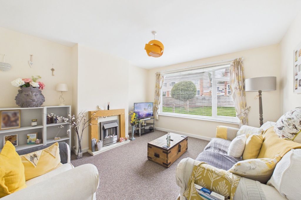 Additional image 6 of 3 bed semi-detached house to rentDavin Crescent, Pill, Bristol BS20