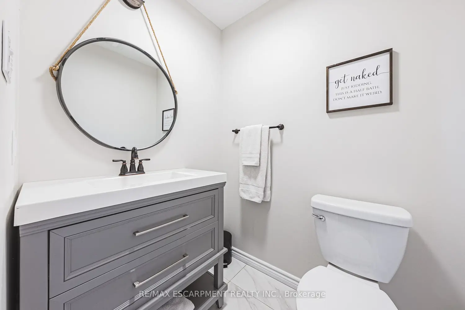 Additional image 8 of 3865 Victoria Avenue