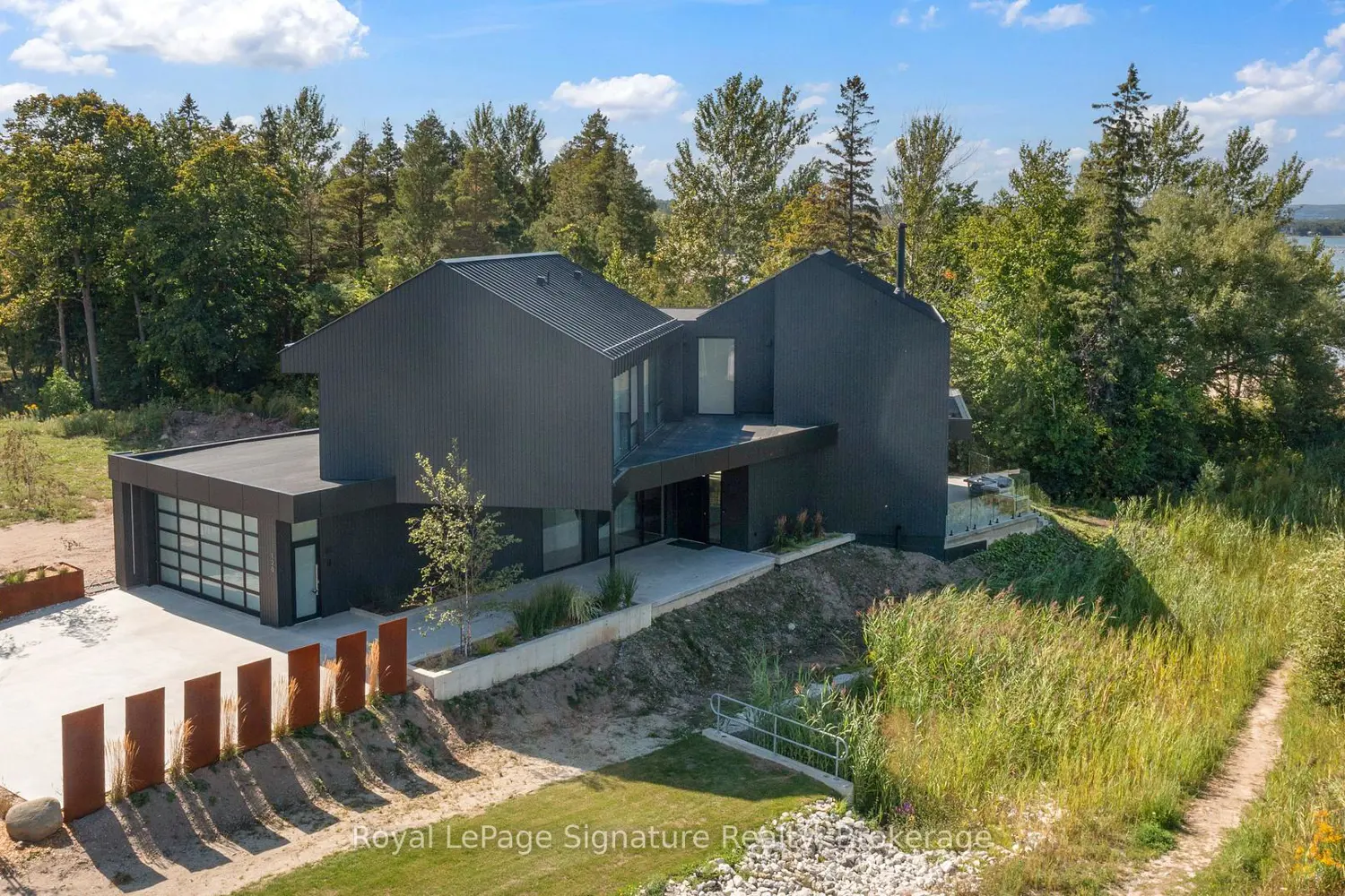 120 Sebastian Street