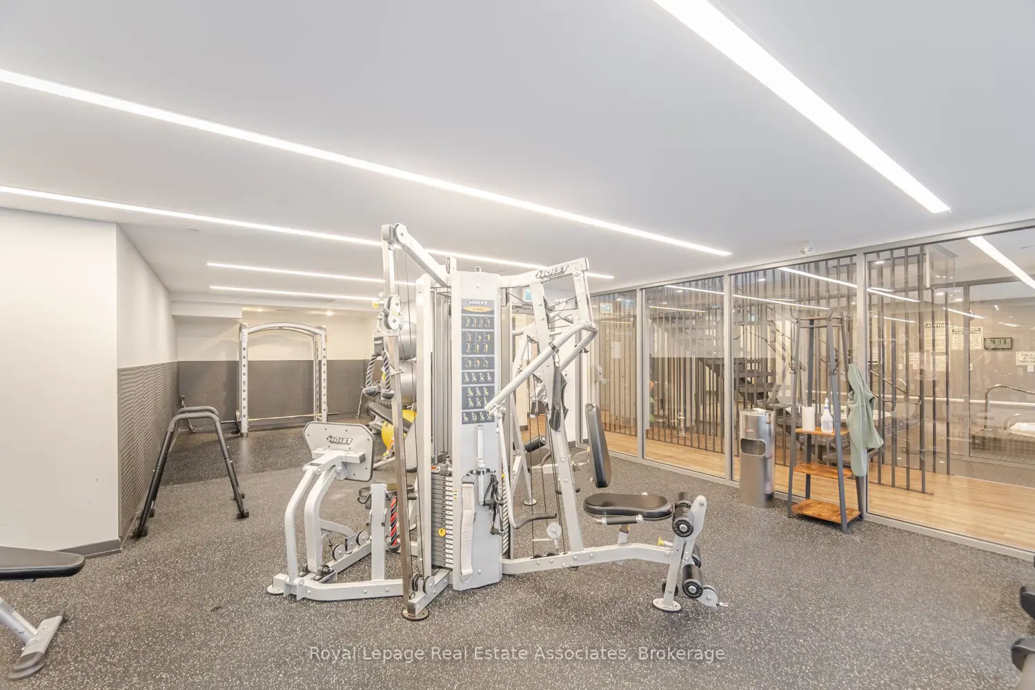 Additional image 19 of 5240 Dundas Street B401