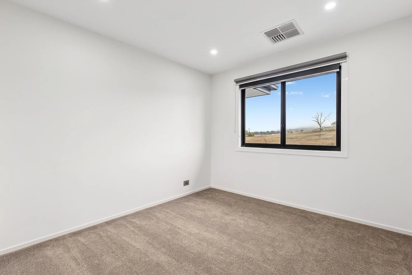 Additional image 18 of 71 Birril Close, Springrange NSW 2618