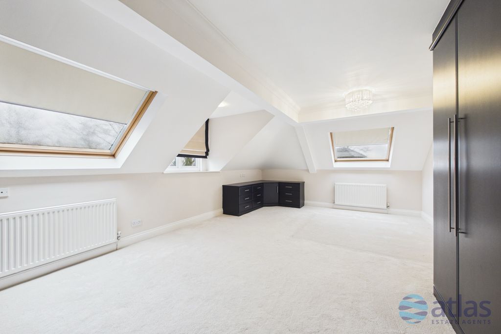 Additional image 4 of 3 bed flat to rentNorth Mossley Hill Road, Mossley Hill L18
