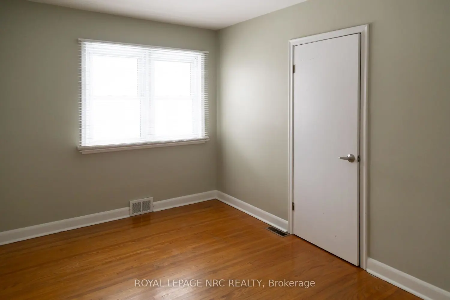 Additional image 7 of 5905 Valley Way