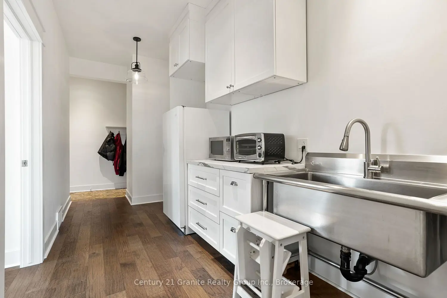 Additional image 9 of 2194 Unicorn Road