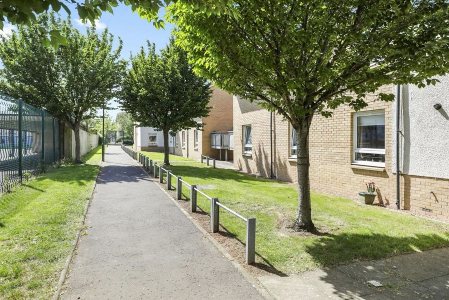 Additional image 9 of 2 Bed Flat, Stenhouse Gardens, EH11, N1 7GU