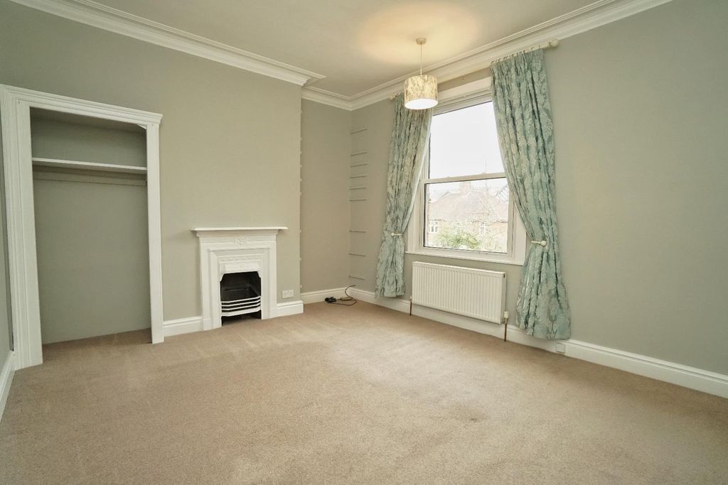 Additional image 11 of 4 bed terraced house to rentSt. Olaves Road, Off Bootham, York YO30