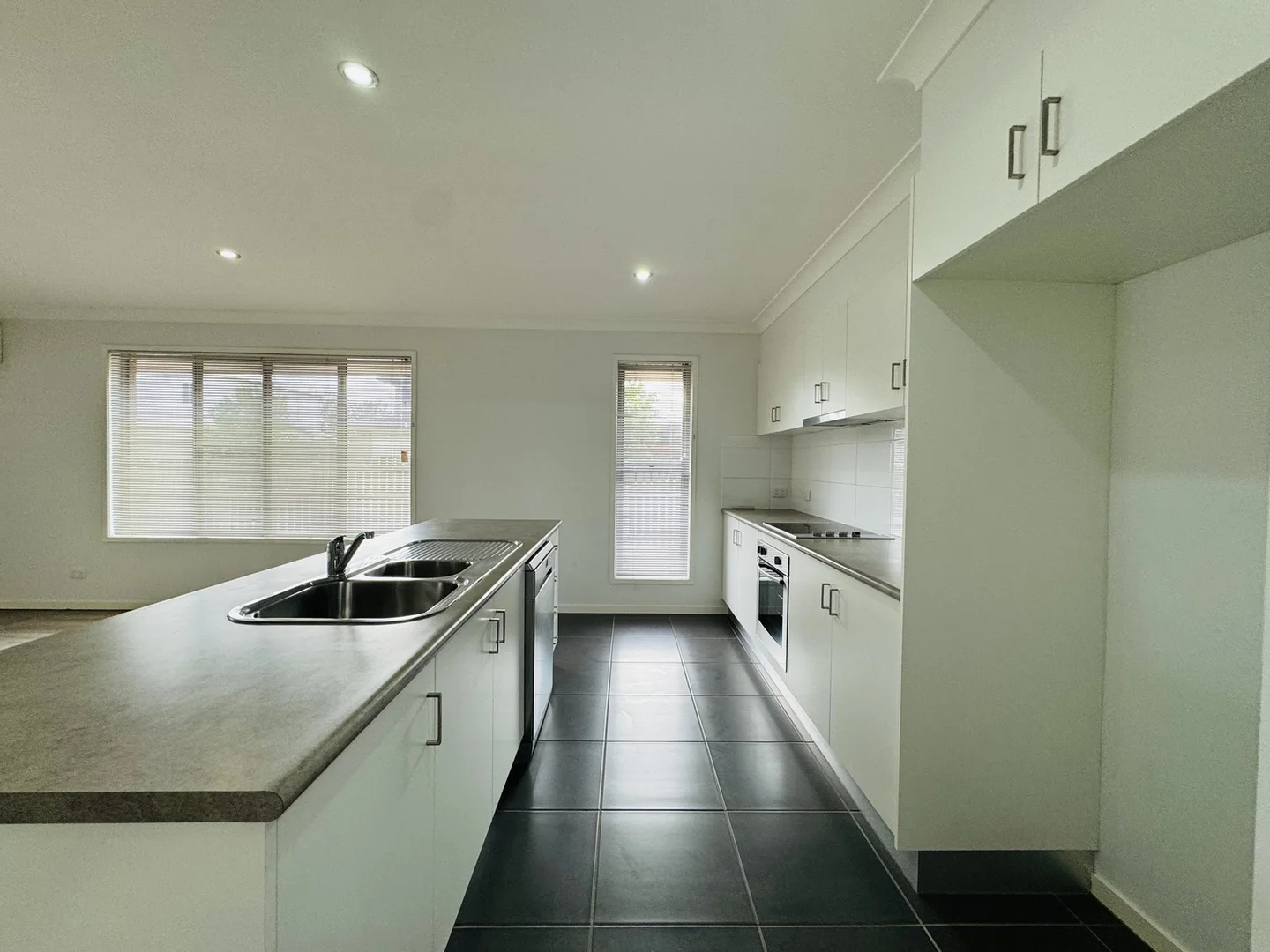 Additional image 4 of 1 FINCH Street, Moranbah QLD 4744