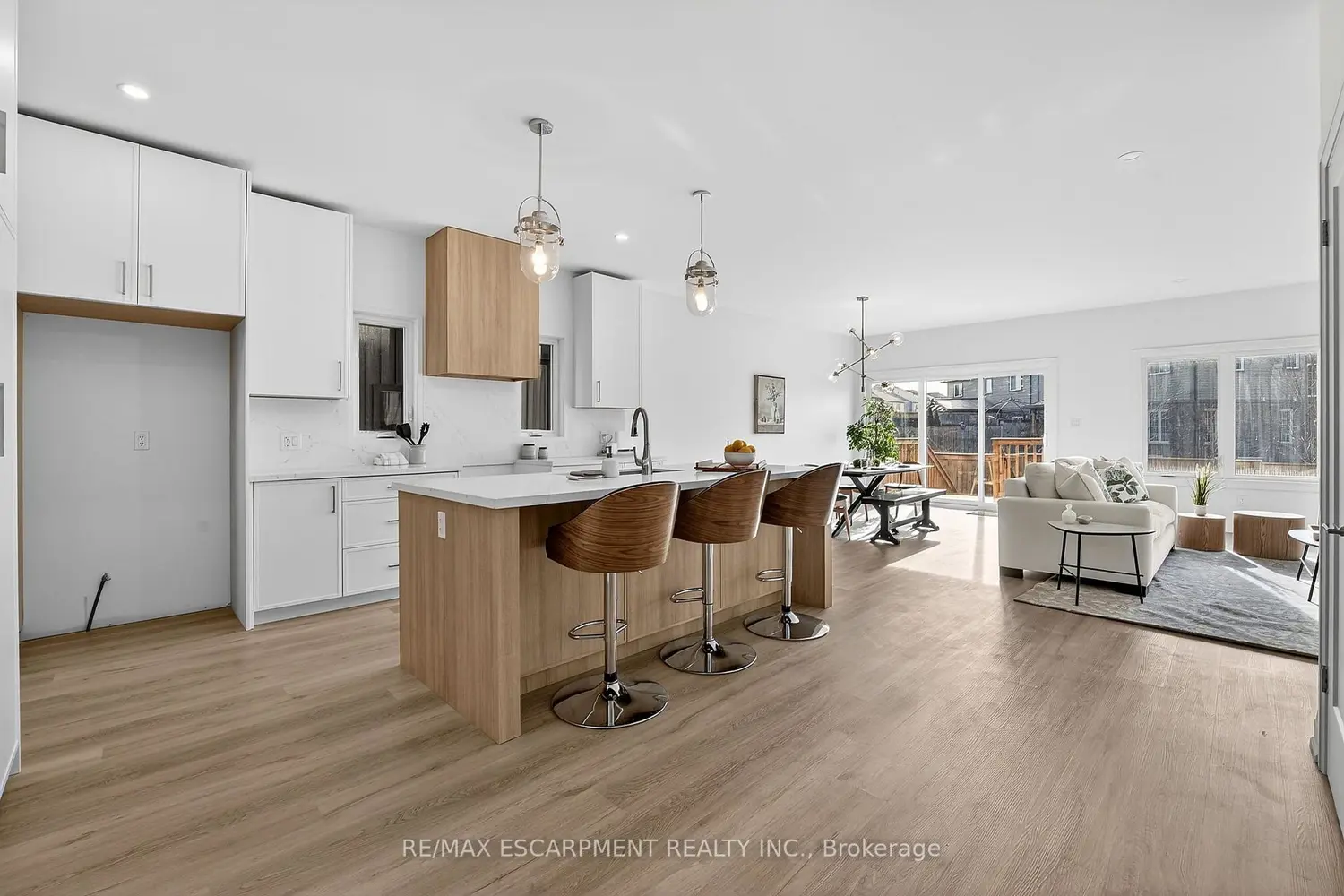 Additional image 5 of 8868 Angie Drive