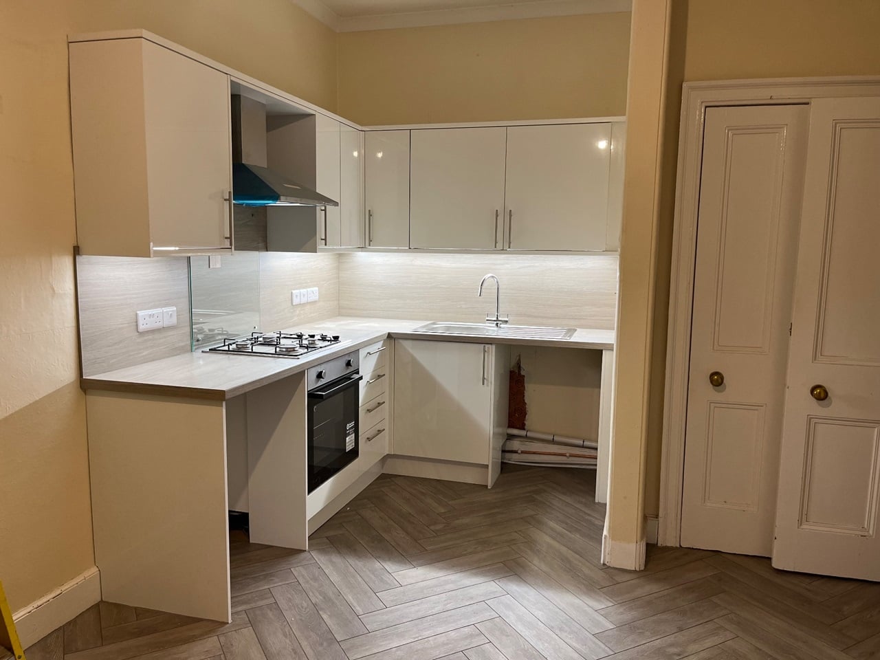 Additional image 3 of 2 Bed Flat, Temple Park Crescent, EH11, N1 7GU