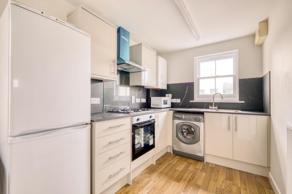 Additional image 6 of Feversham Lane, Glastonbury, Somerset, BA6