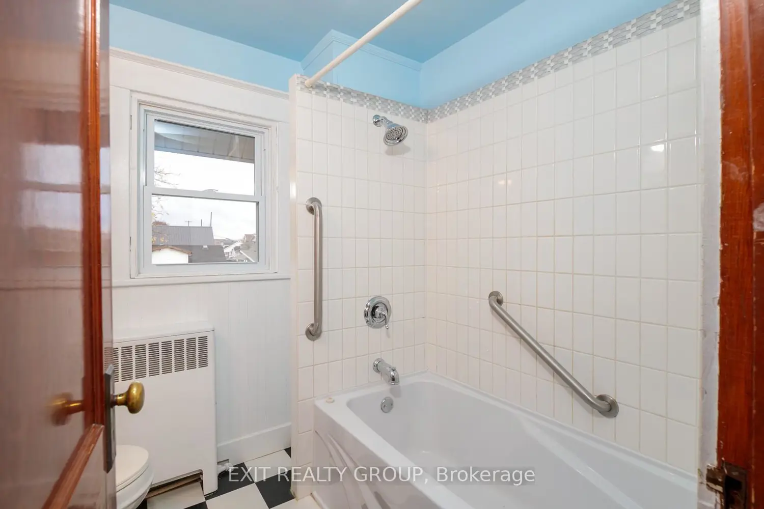 Additional image 11 of 92 Byron Street