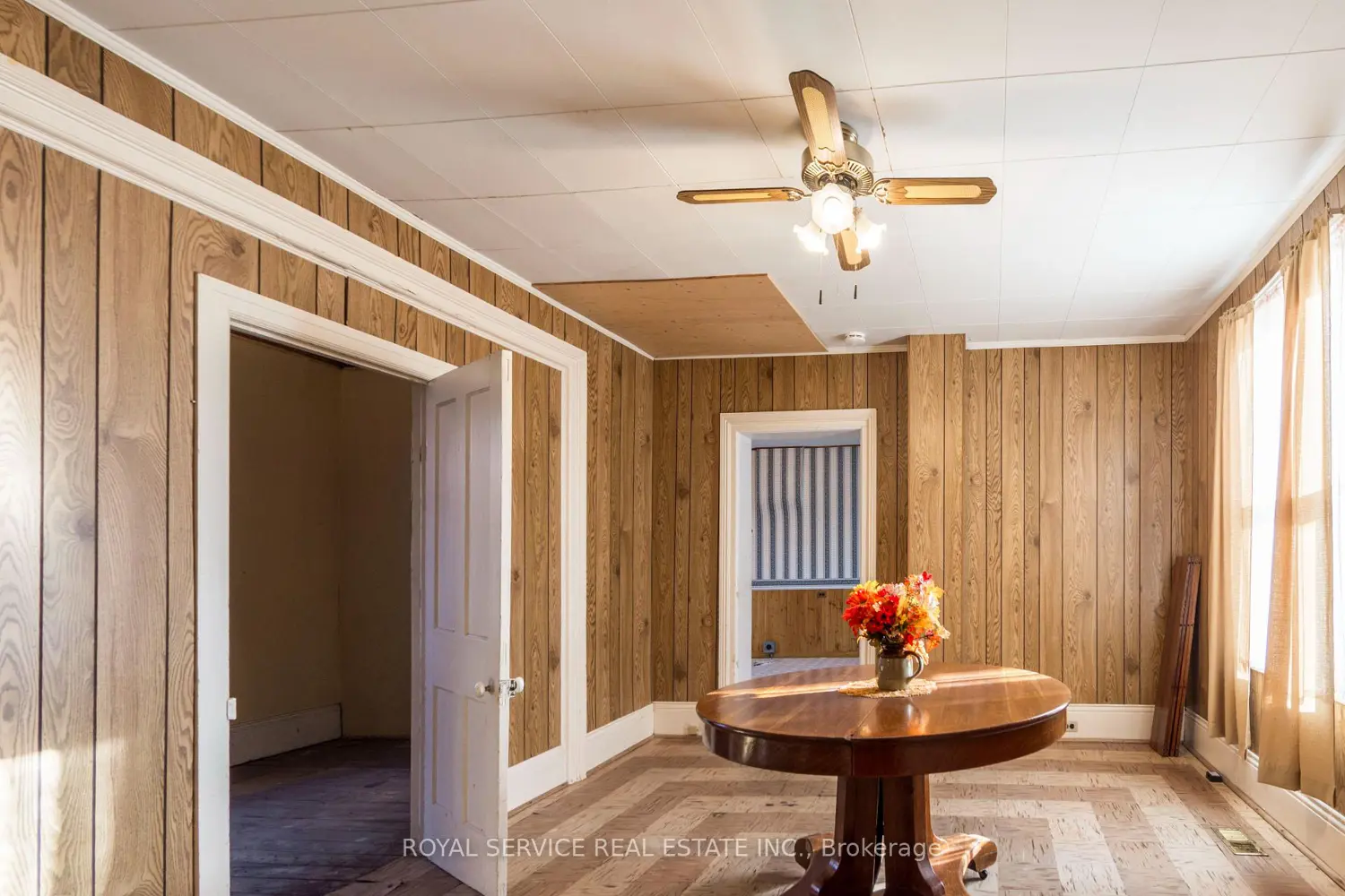 Additional image 11 of 370 Division Street