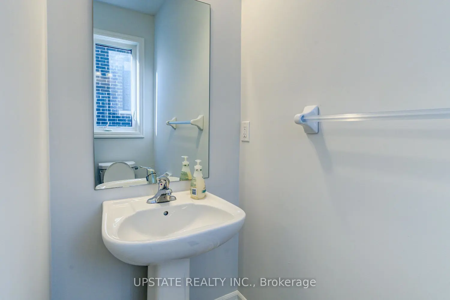 Additional image 11 of 12 Nicort Road