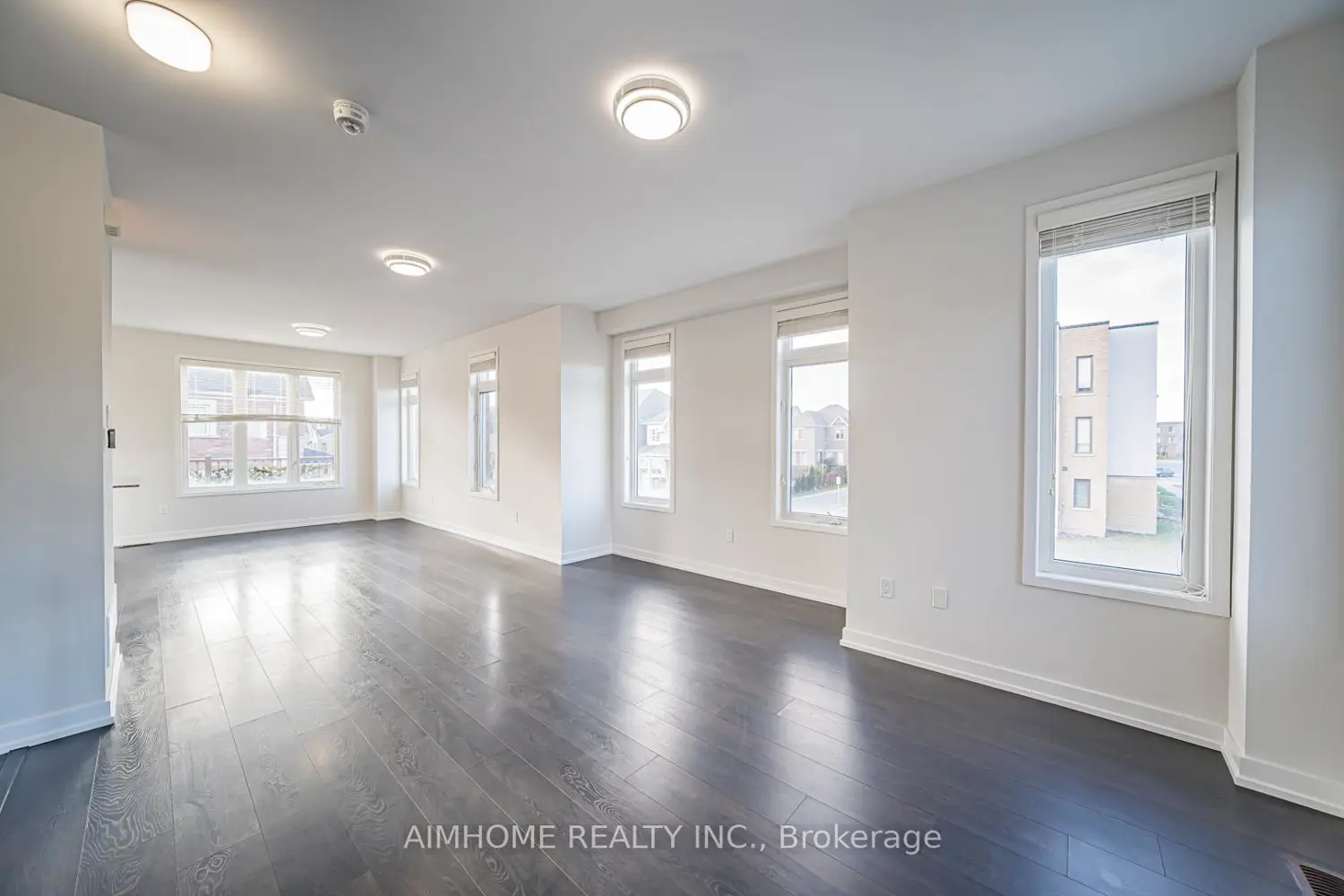 Additional image 4 of 220 Beaveridge Avenue