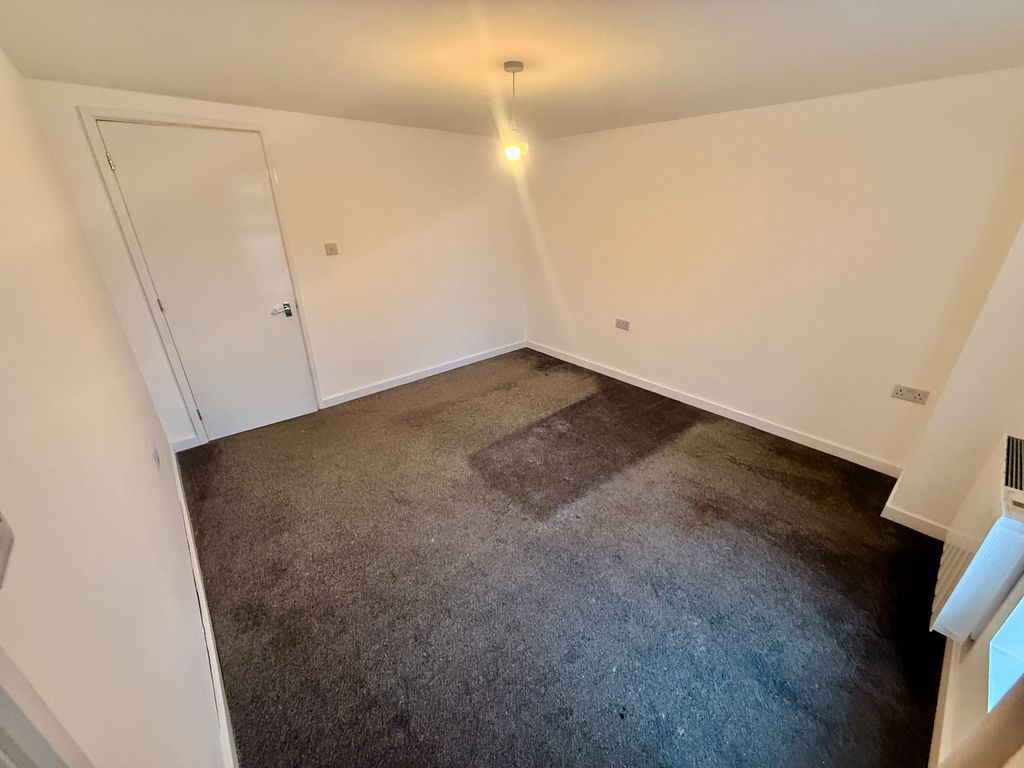 Additional image 14 of 2 bed flat to rentSilver Street, Kettering NN16