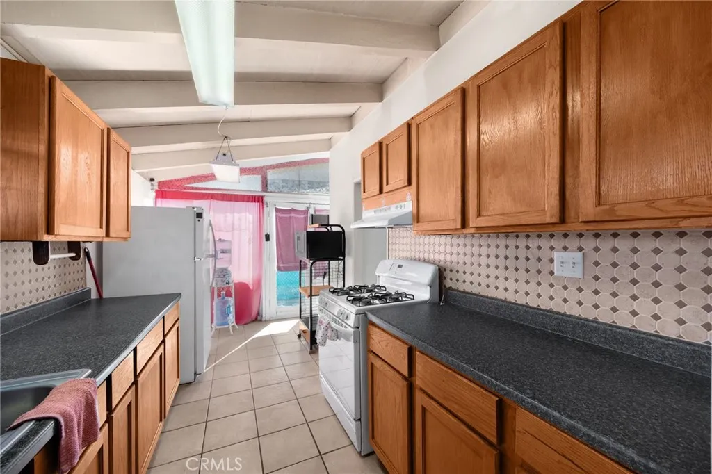 Additional image 13 of 10919 1st Ave, Whittier, CA 90603