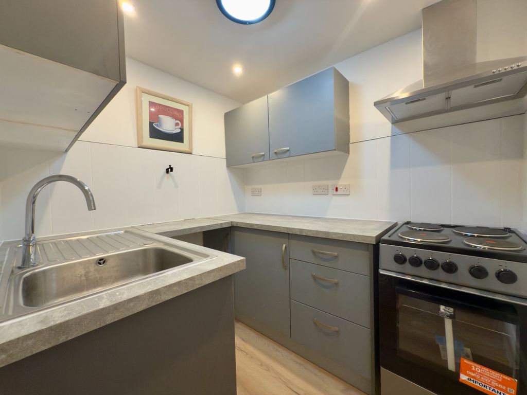Additional image 8 of 1 bed flat to rentIbrox Street, Cessnock, Glasgow G51