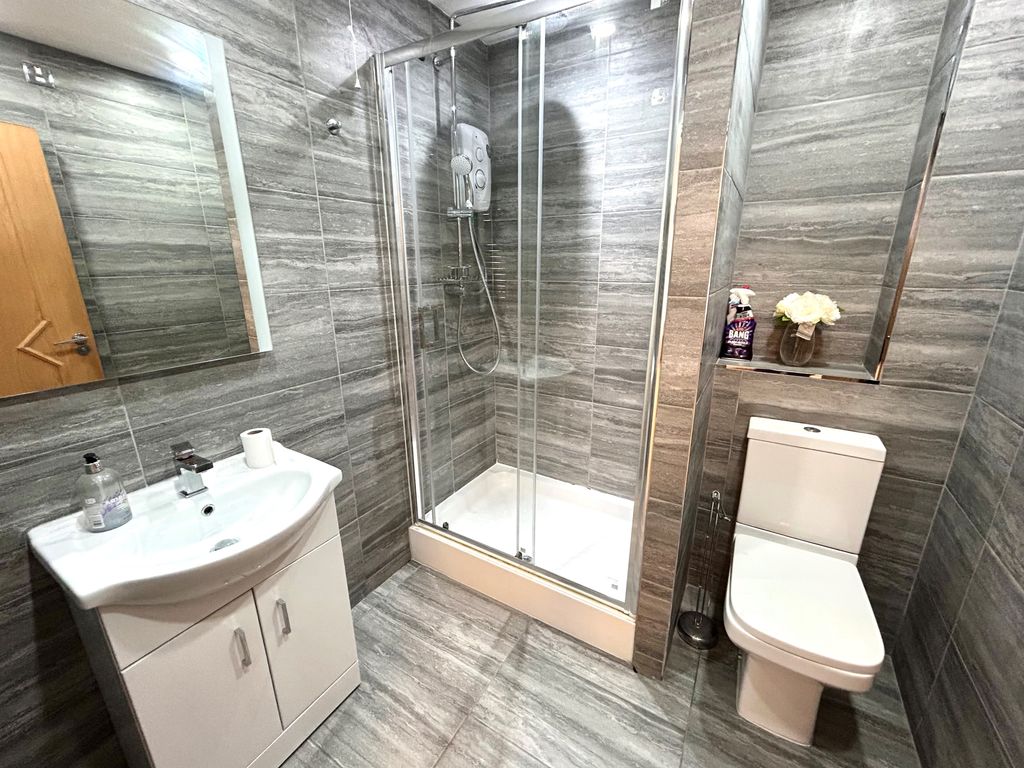 Additional image 8 of 2 bed flat to rentChandlery Way Lynton Court, Caerdydd CF10