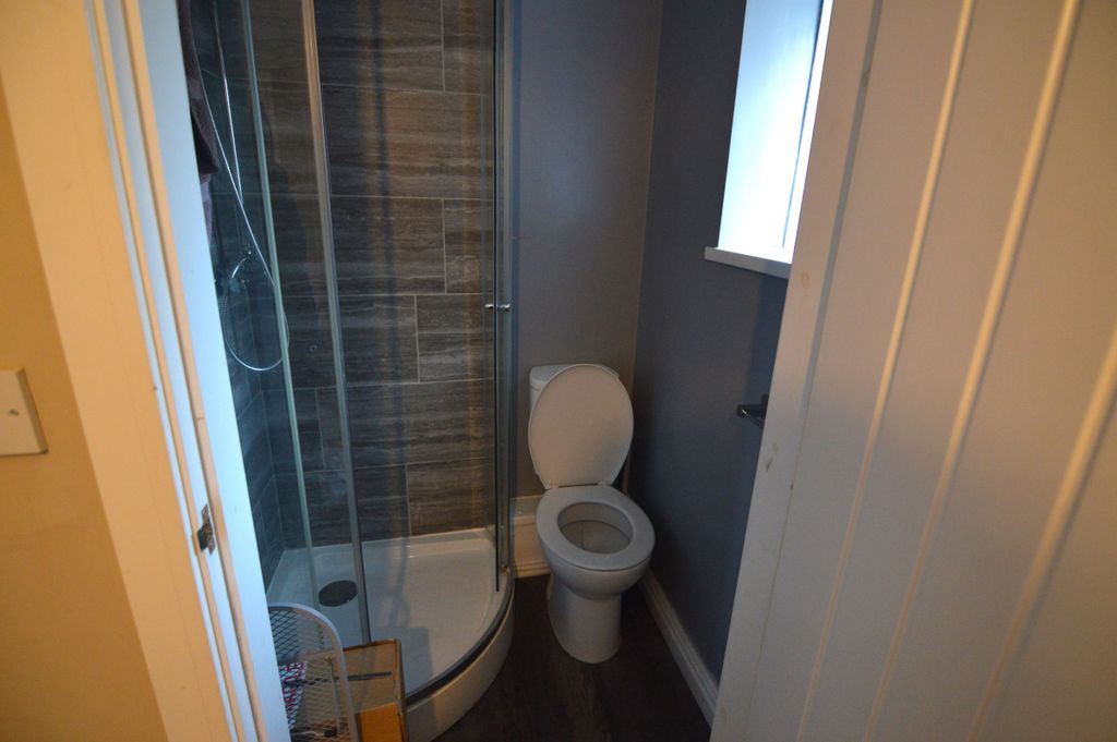 Additional image 8 of Room to rentChantry Lane, Grimsby DN31