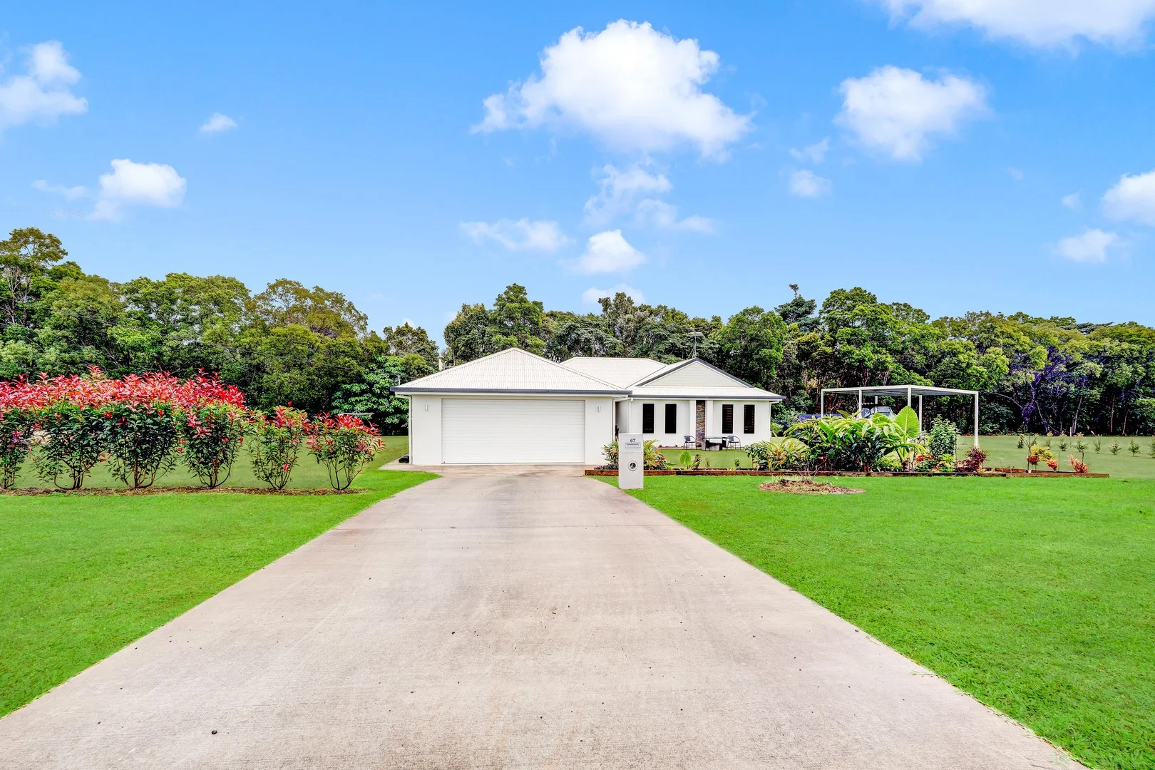 67 Hull Heads Rd, Hull Heads QLD 4854