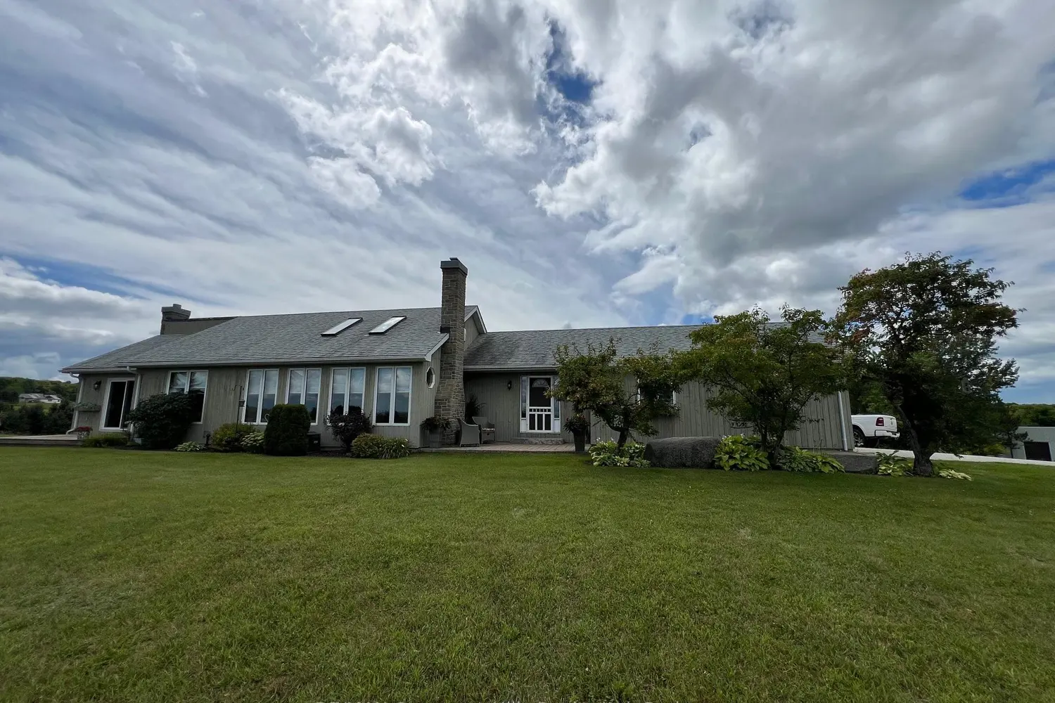 Additional image 6 of 2332 Centre Line