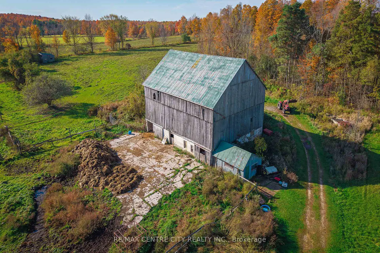 Additional image 15 of 442146 Concession Road 8