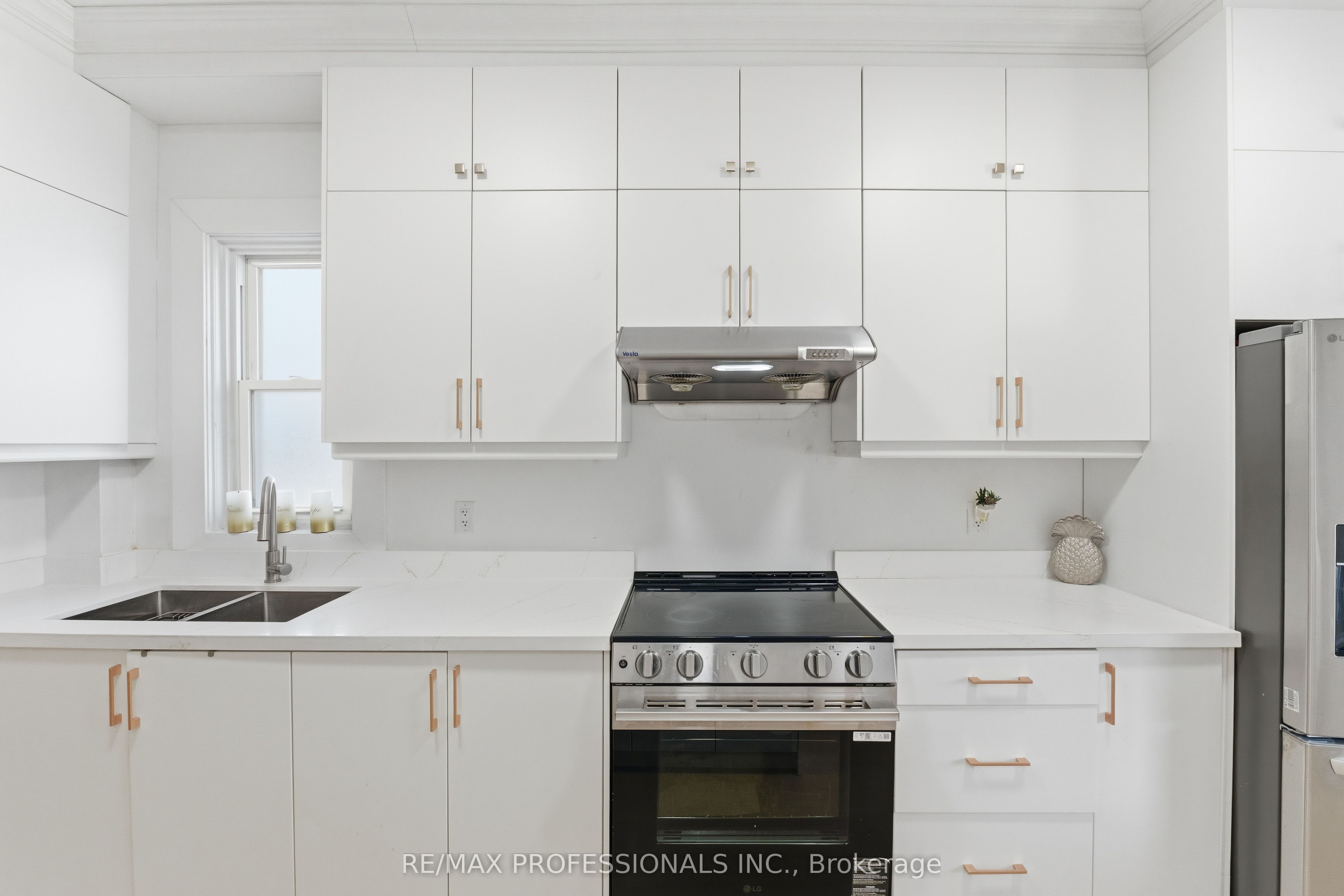 Additional image 6 of 14 Kidd Avenue, Grimsby, ON, L3M 3S3