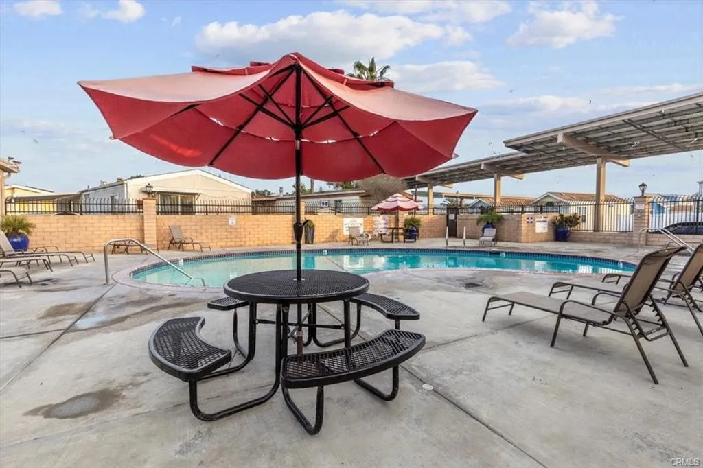 Additional image 76 of 80 Huntington St Unit 402, Huntington Beach, CA 92648