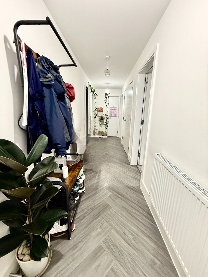 2 Bed Flat, Festival Court, G51, N1 7GU