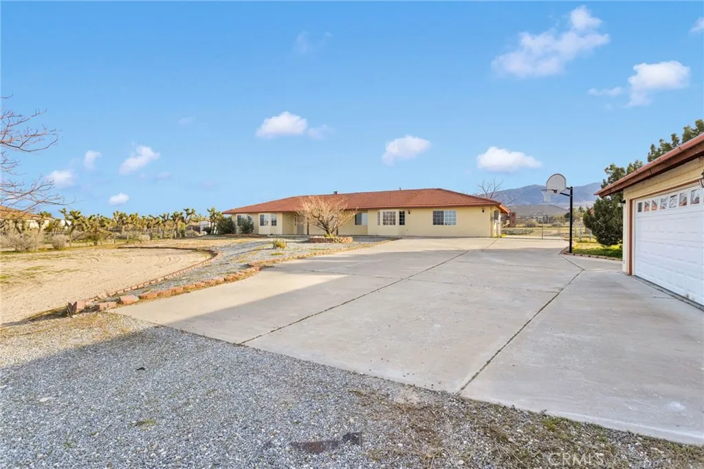 Additional image 78 of 329 Lindero Road, Pinon Hills, CA 92372