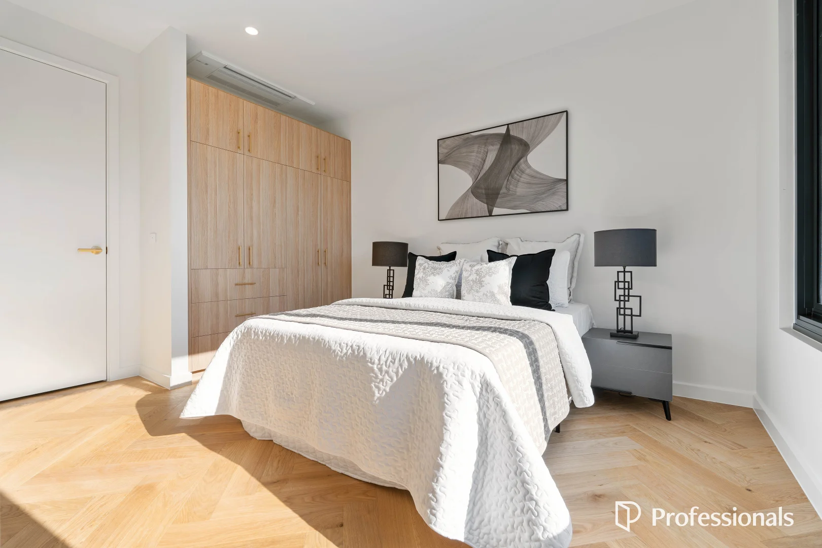 Additional image 10 of 1/16 Christina Street, Burwood VIC 3125