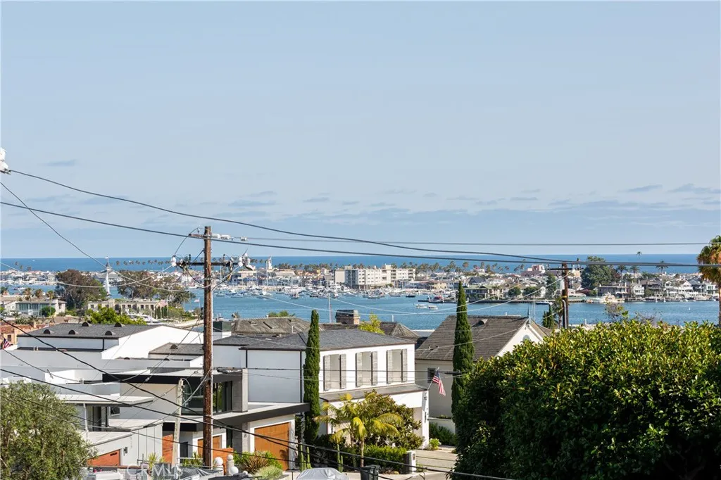 Additional image 109 of 212 Kings Pl, Newport Beach, CA 92663