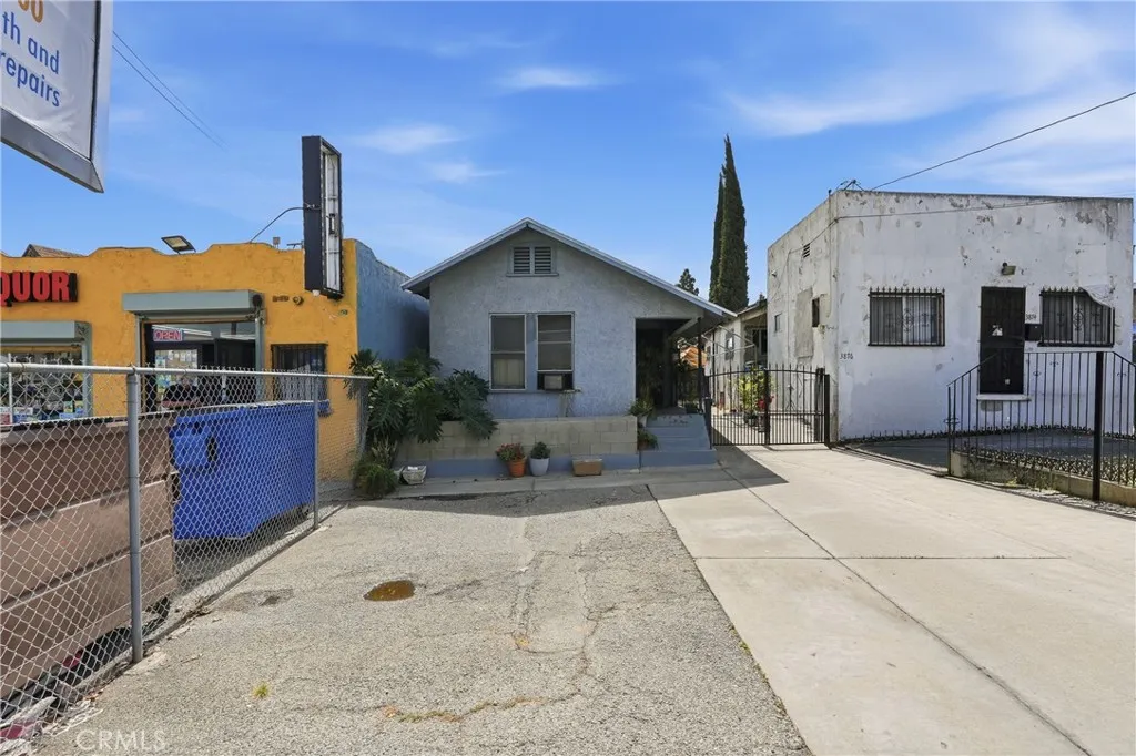 Additional image 3 of 3878 E 1st St, Los Angeles, CA 90063