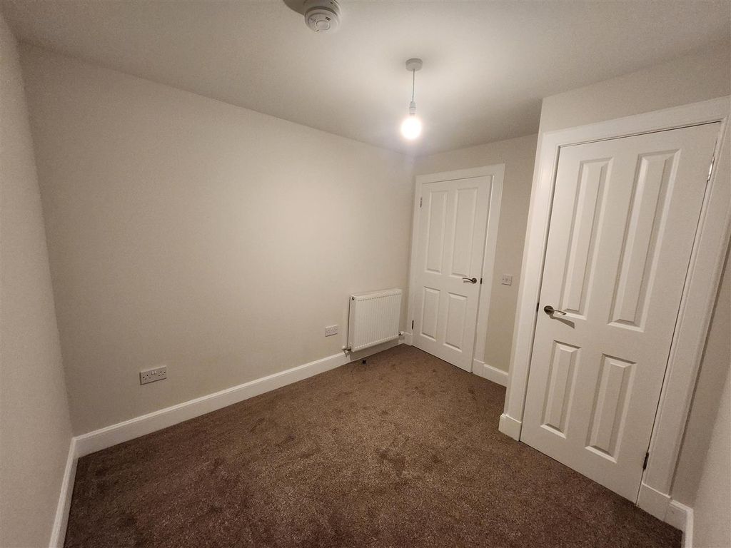 Additional image 3 of 2 bed flat to rentHigh Street, Auchterarder PH3