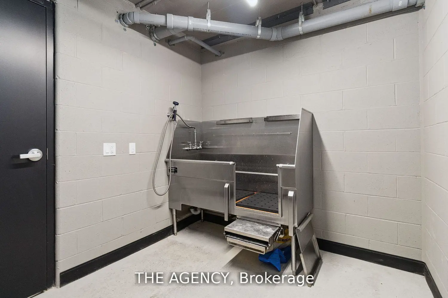 Additional image 16 of 120 Huron Street 221