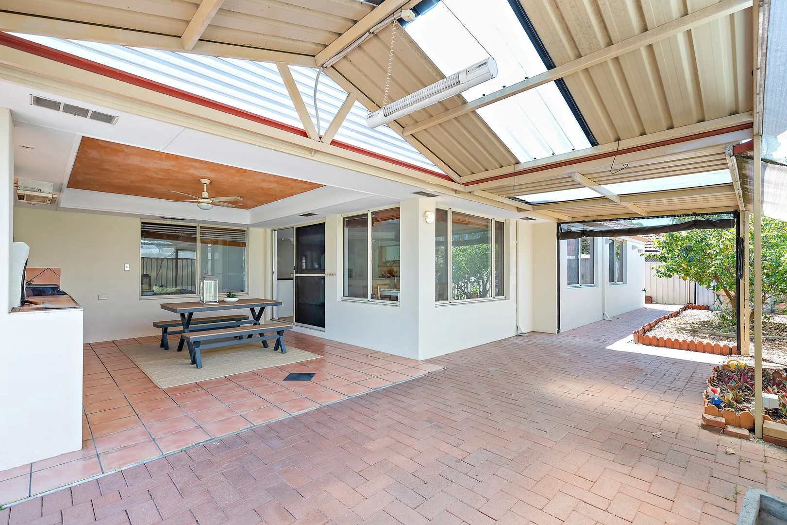 Additional image 30 of 18 Pelham Gardens, Canning Vale WA 6155