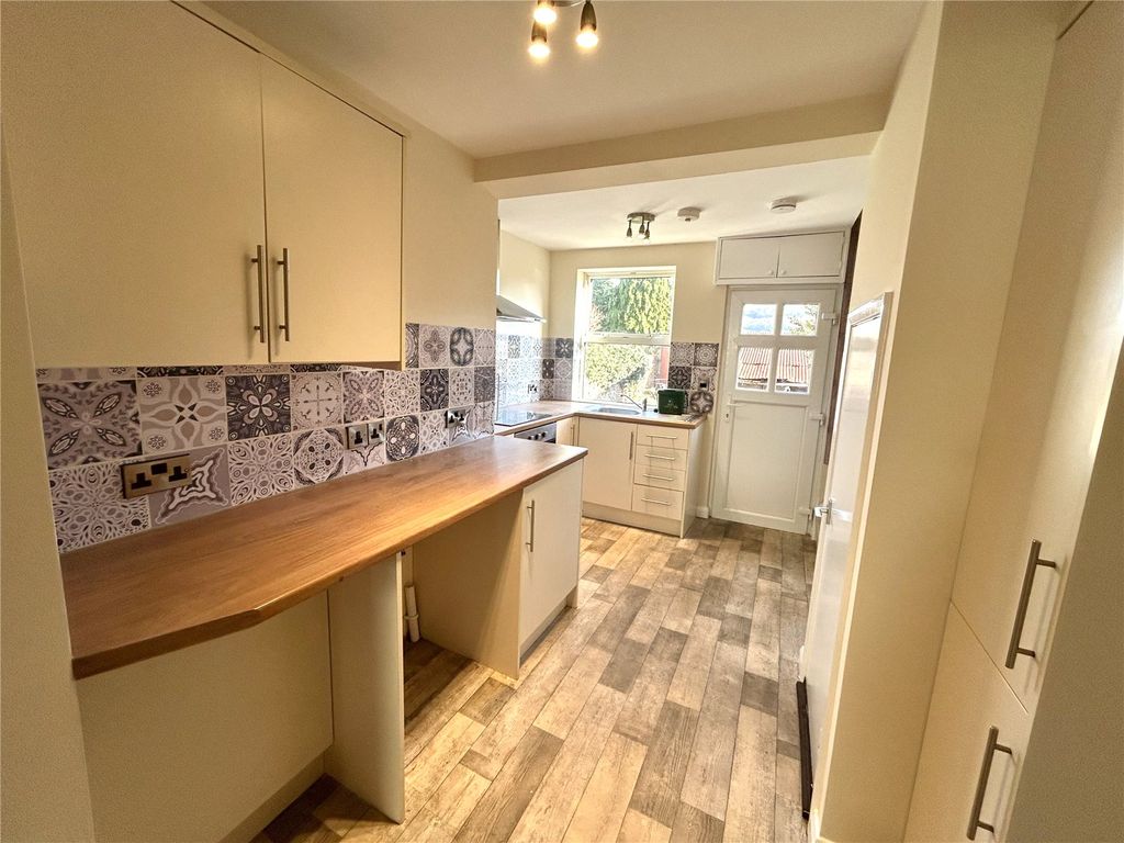 Additional image 5 of 3 bed detached house to rentCommercial Street, Newtown, Powys SY16