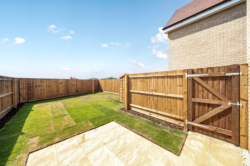 Additional image 18 of 2 bed semi-detached house to rentSouthwold Drive, Hampton Beach, Peterborough PE7