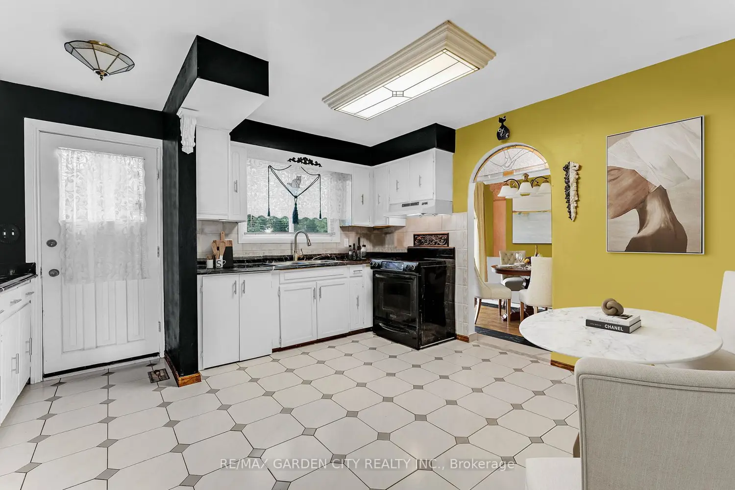 Additional image 5 of 4200 Eastdale Drive