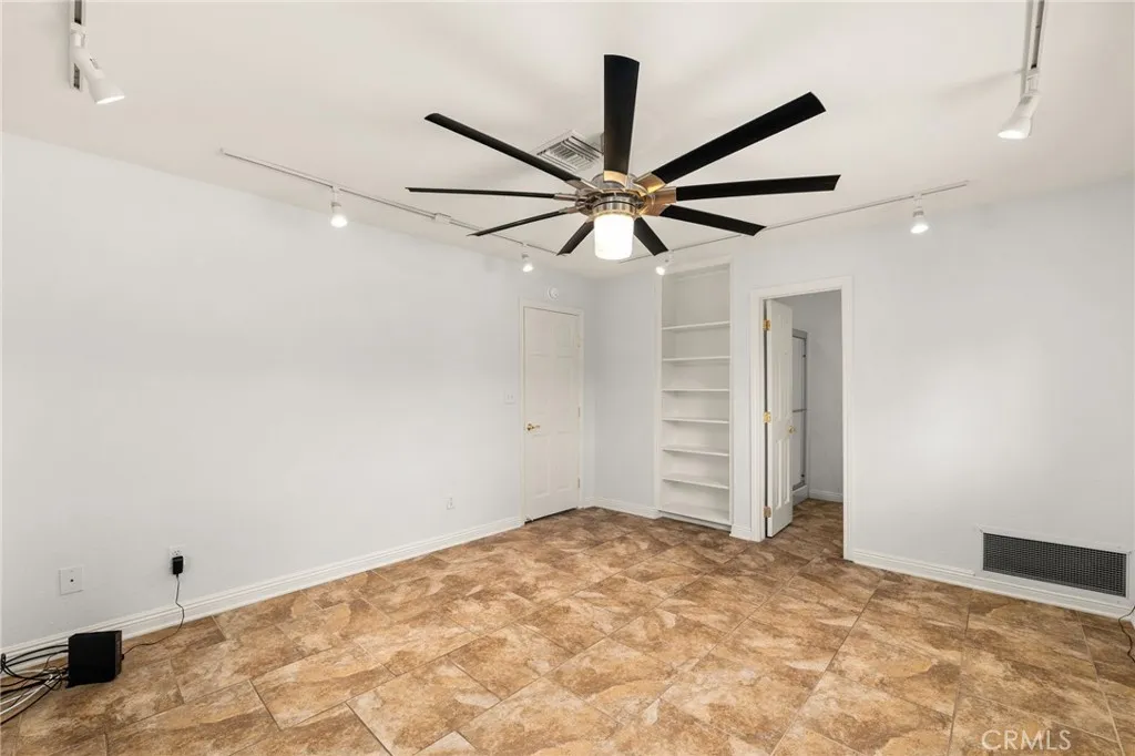 Additional image 52 of 1029 W Clifton, Redlands, CA 92373