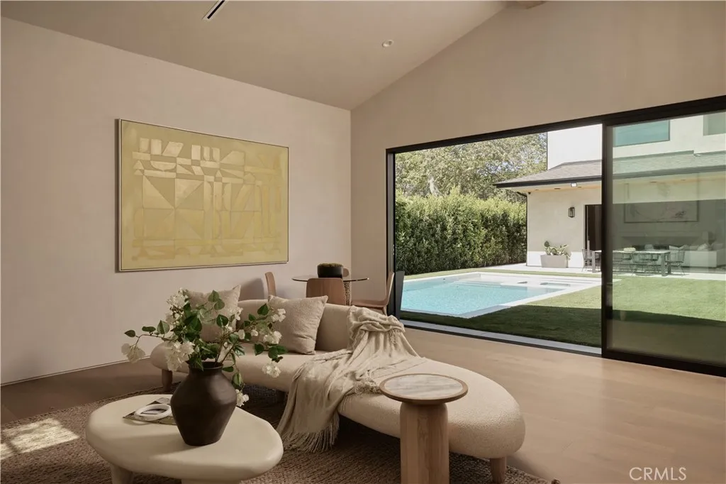 Additional image 39 of 13024 Bloomfield Street, Studio City, CA 91604