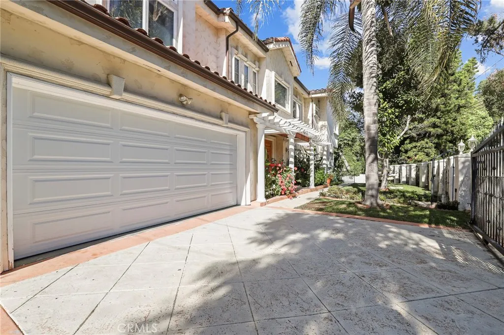 Additional image 3 of 14659 Valley Vista Blvd, Sherman Oaks, CA 91403