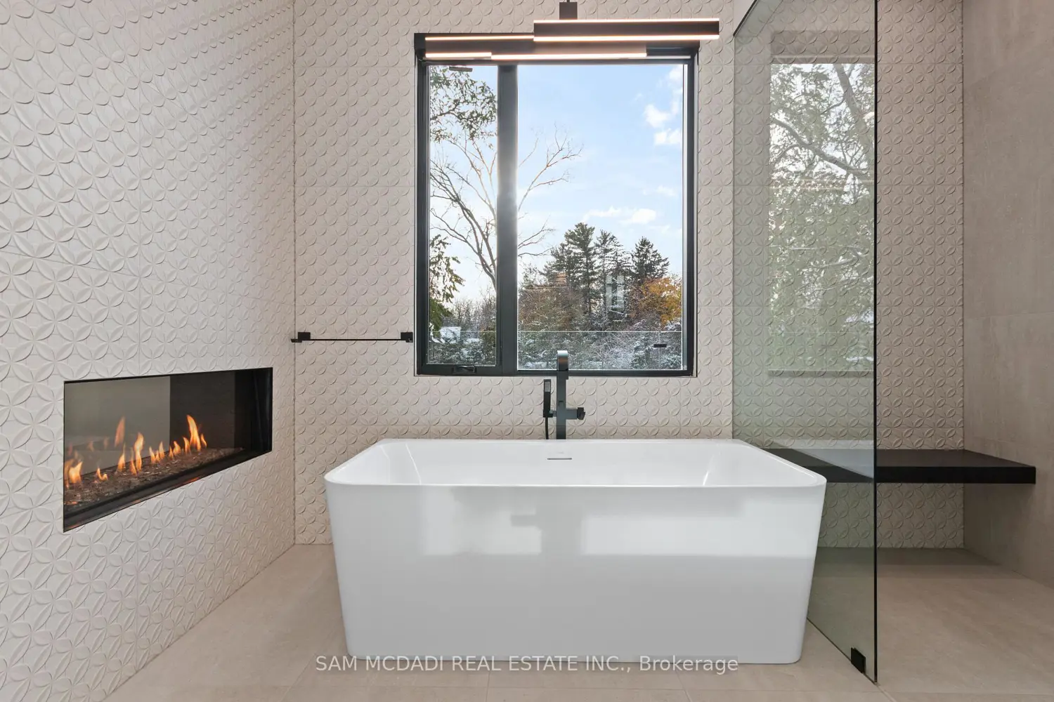 Additional image 4 of 112 Elton Park Road