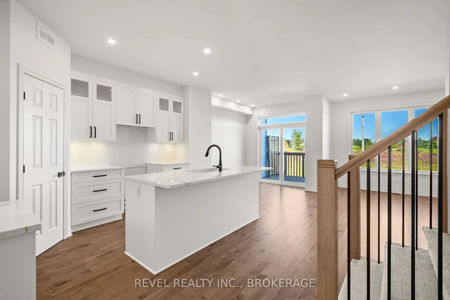 Additional image 3 of 1413 Demers Avenue