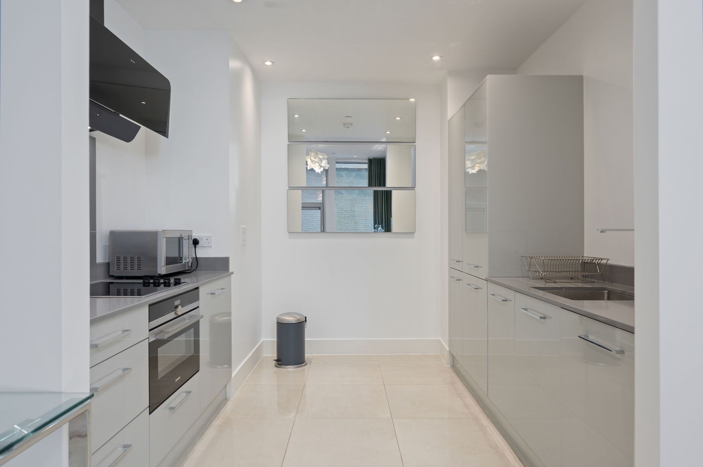 Additional image 6 of Studio Flat, Saint Vincent Place, EH3, N1 7GU