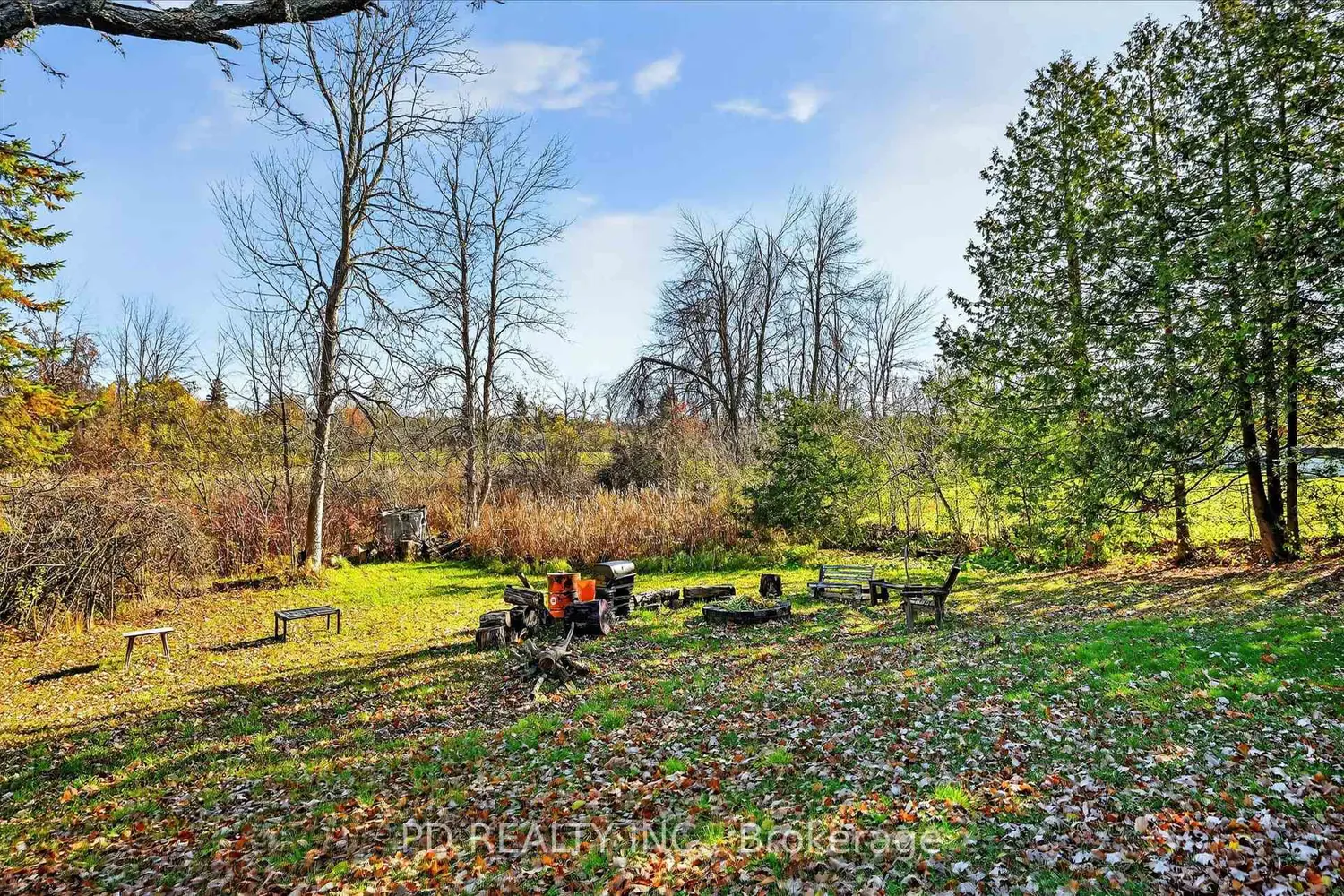 Additional image 17 of 54 Carlton Crescent