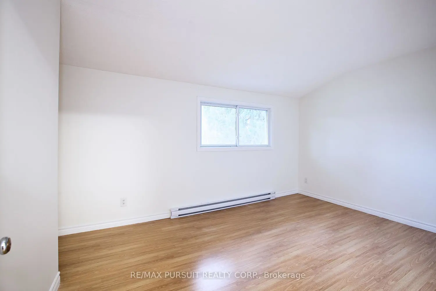 Additional image 9 of 409 Mccamus Avenue