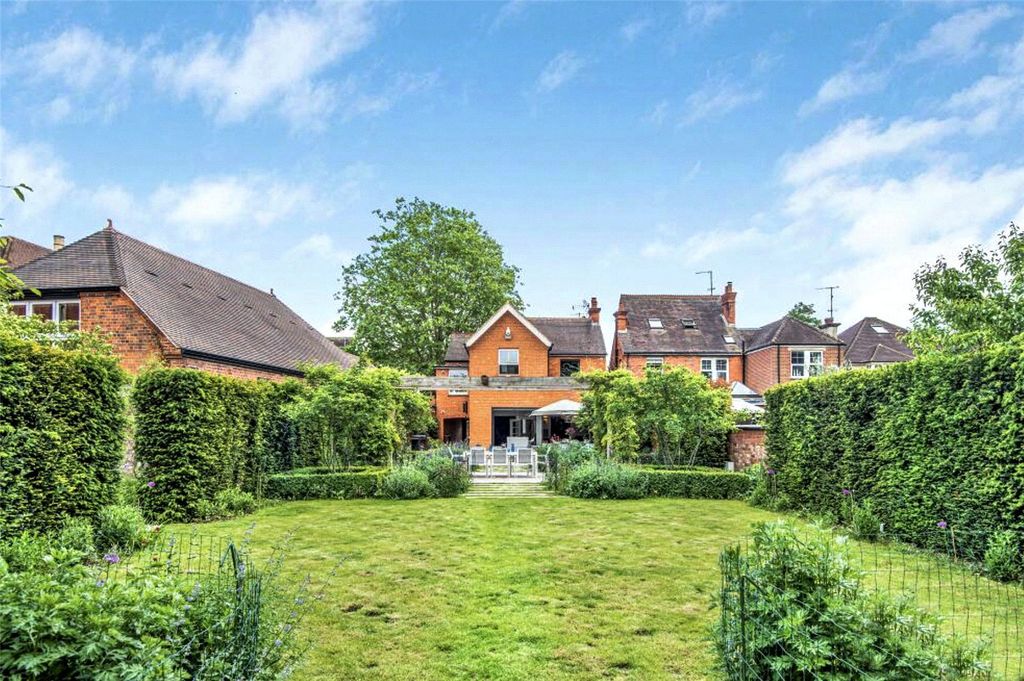 Additional image 14 of 4 bed detached house to rentNorman Avenue, Henley-On-Thames, Oxfordshire RG9