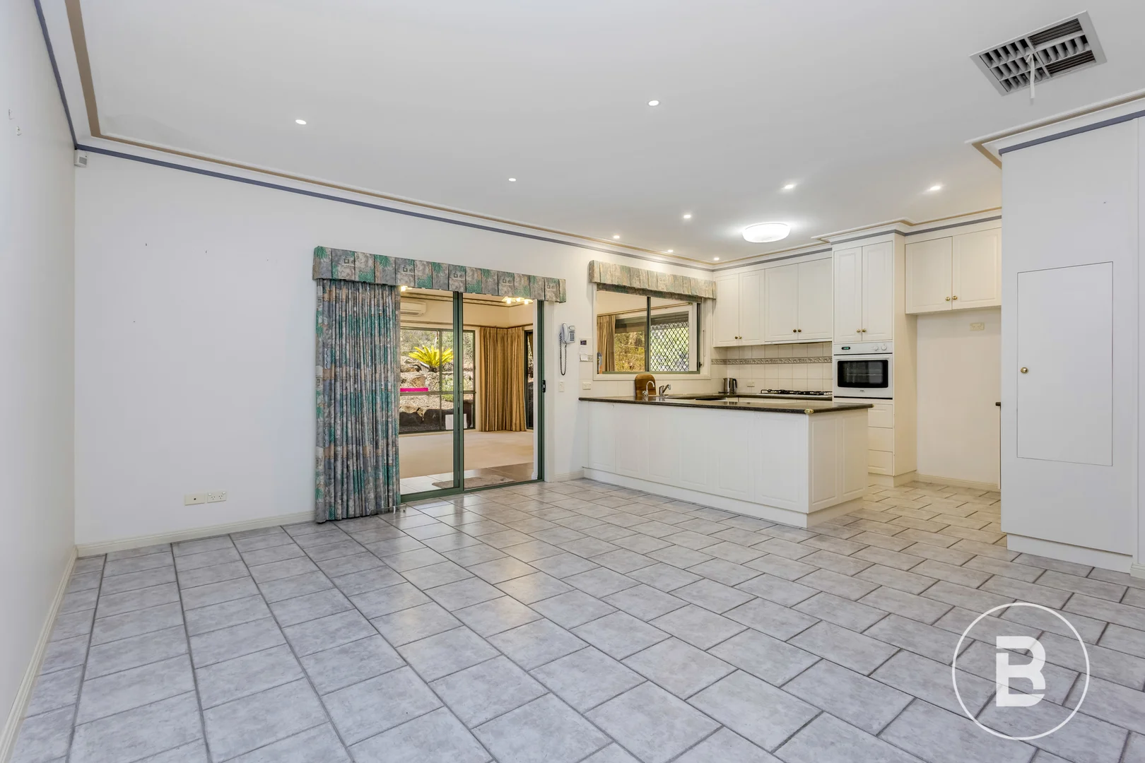 Additional image 5 of 3/5 Jude Court, Spring Gully VIC 3550